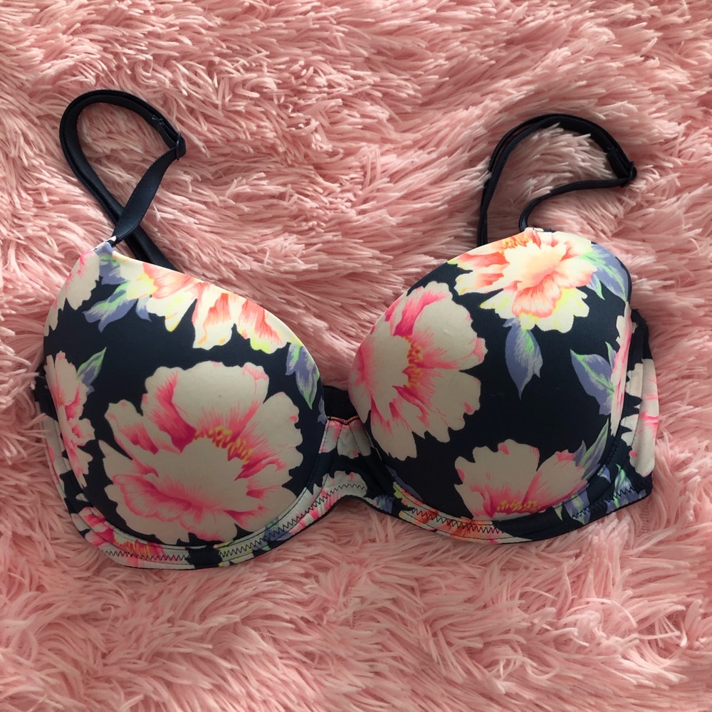 Victoria’s Secret PINK Floral Bra